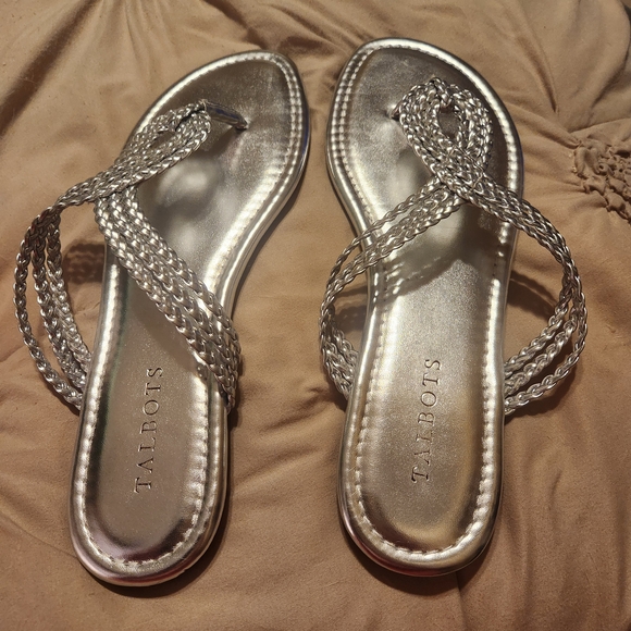 Talbots Cece Toe Loop Silver Braided Women's Sandals Size 8 NWOT - Picture 3 of 7